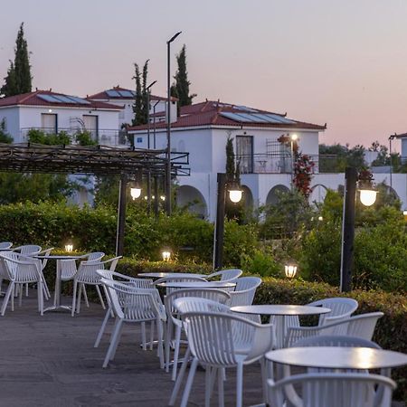 Sunrise Village Beach Hotel Kalamaki  Екстер'єр фото