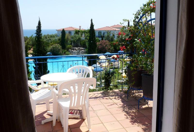 Sunrise Village Beach Hotel Kalamaki  Екстер'єр фото