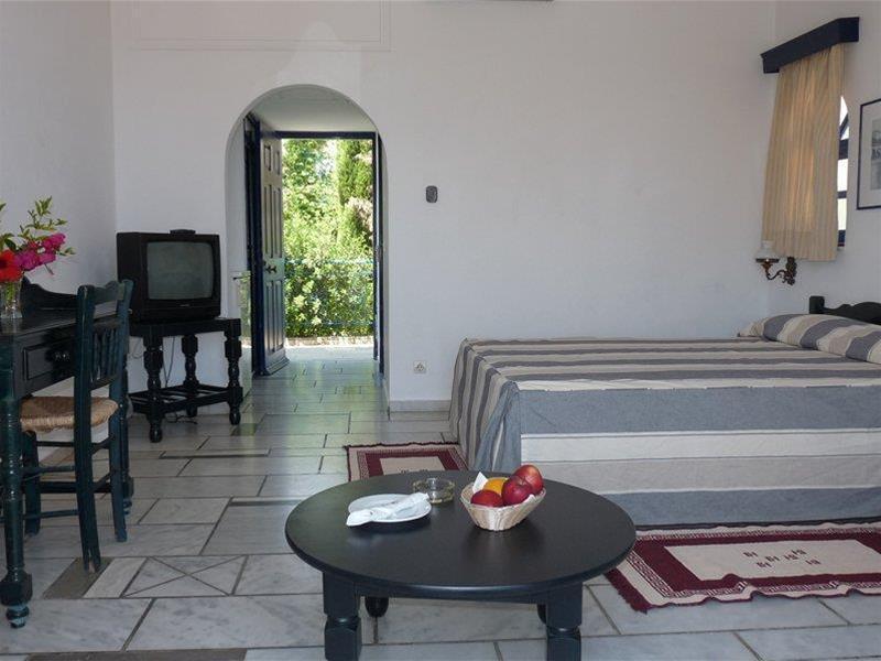 Sunrise Village Beach Hotel Kalamaki  Екстер'єр фото