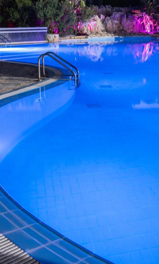 Sunrise Village Beach Hotel Kalamaki  Екстер'єр фото